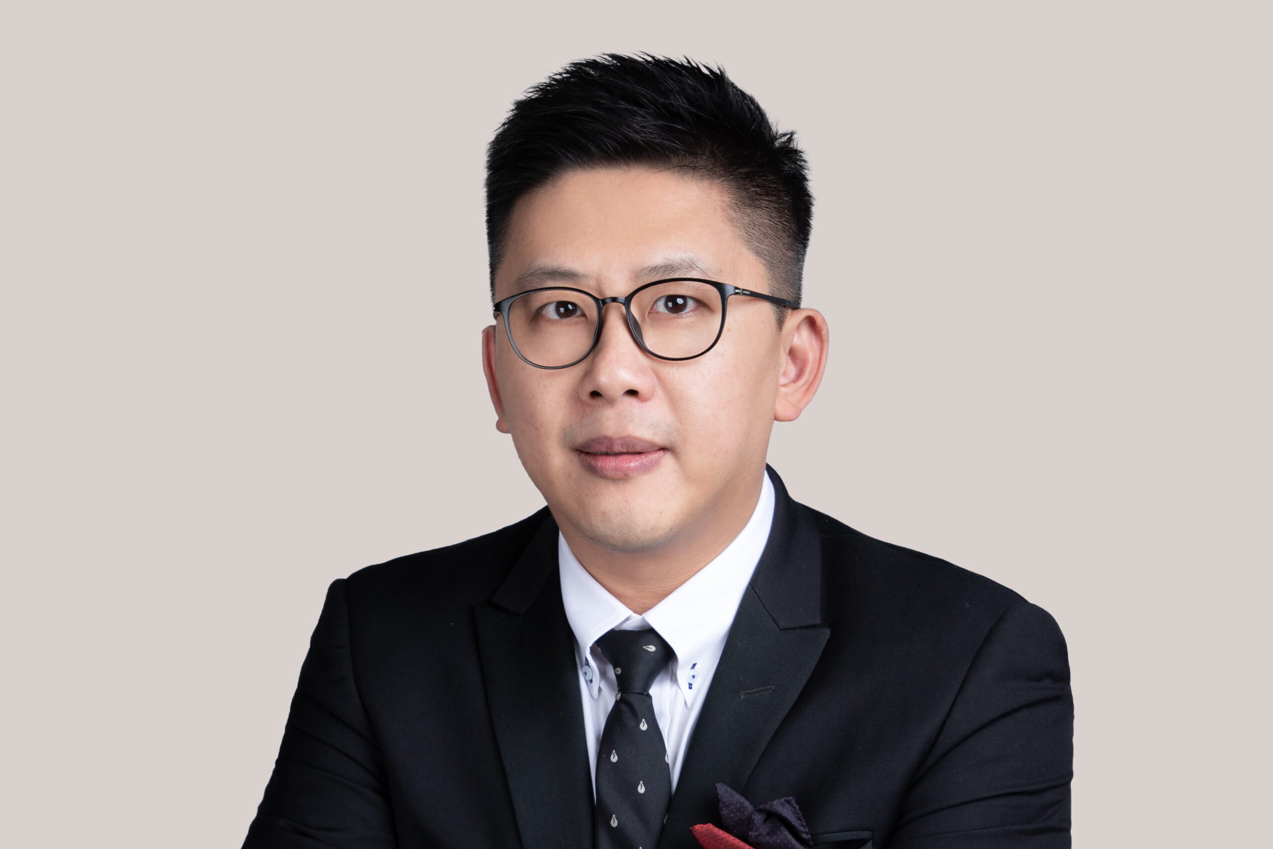 英國稅務律師 - 吳光懋律師