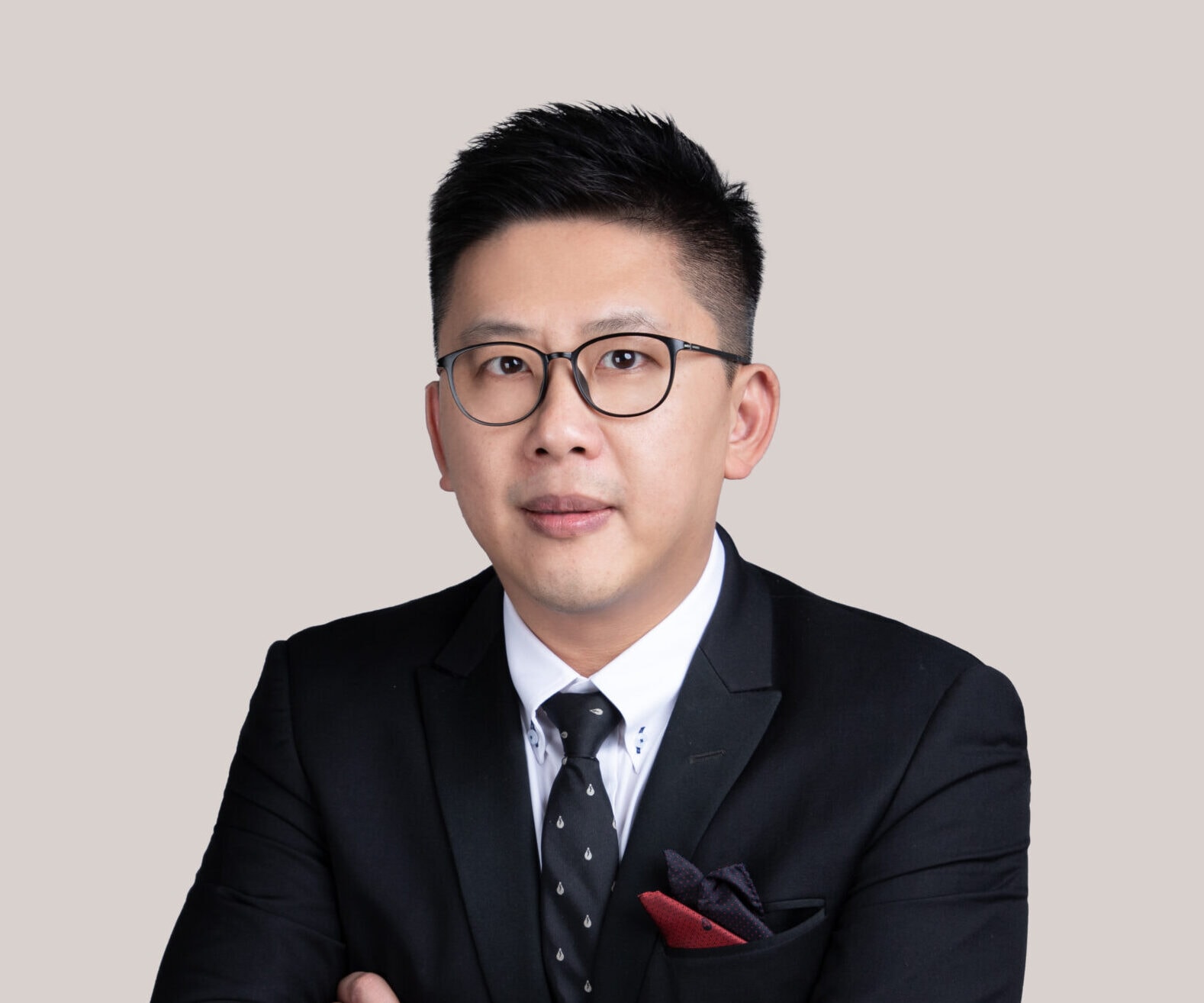 Victor Ng, Hong Kong lawyer, Partner at Oldham, Li & Nie - Corporate Law, Employment Law, Tax Advisory