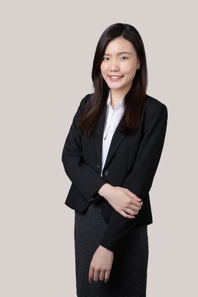 何靖怡